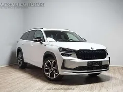 Moon weiß perleffekt Gebraucht 2024 Skoda Kodiaq SportLine SUV | 51.990 € (Etwas zu teuer)