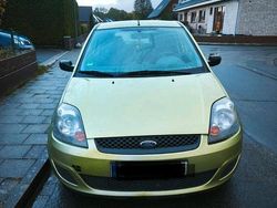 Gelb Gebraucht 2007 Ford Aerostar Van | 1.000 €