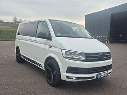 Weiß Gebraucht 2018 VW Multivan Van | 33.900 € (Guter Preis)