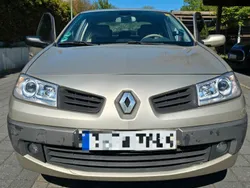 Silber Gebraucht 2006 Renault Mégane II Avantage Limousine | 2.200 € (Fairer Preis)