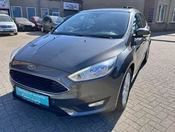 Grau Gebraucht 2018 Ford Focus Business Edition Limousine | 8.990 € (Guter Preis)