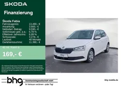 Weiß Gebraucht 2021 Skoda Fabia Ambition Limousine | 13.489 € (Fairer Preis)
