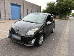 Schwarz Gebraucht 2009 Renault Twingo GT Kleinwagen | 3.399 €