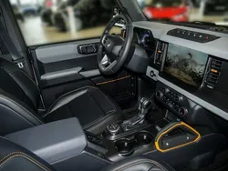 Weiß Gebraucht 2023 Ford Bronco SUV | 58.799 € (Guter Preis)