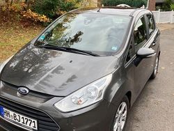 Grau Gebraucht 2015 Ford B-MAX Individual Van / Kleinbus | 10.500 € (Fairer Preis)