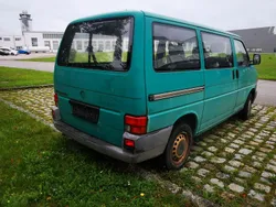 Grün Gebraucht 2000 VW T4 Van | 3.300 €