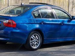 Blau Gebraucht 2007 BMW 320 Limousine | 3.450 € (Fairer Preis)