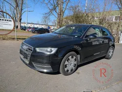 Schwarz Gebraucht 2015 Audi A3 Attraction Limousine | 8.200 € (Superpreis)