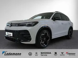 Oryxweiß perlmutteffekt Gebraucht 2024 VW Tiguan R-line SUV | 51.849 € (Teuer)