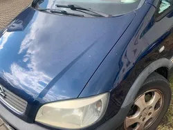 Andere farben Gebraucht 2002 Opel Zafira Van / Kleinbus | 2.000 €