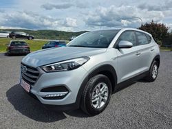 Silber Gebraucht 2017 Hyundai Tucson Classic SUV | 12.990 € (Guter Preis)
