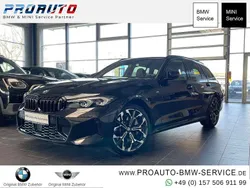 Black sapphire Gebraucht 2024 BMW 330 M Sport Kombi | 53.990 € (Fairer Preis)