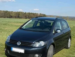 Blau Gebraucht 2009 VW Golf Plus Cross Van / Kleinbus | 5.500 € (Guter Preis)
