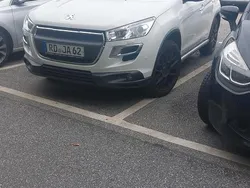 Weiß Gebraucht 2014 Peugeot 4008 SUV | 8.450 € (Etwas zu teuer)