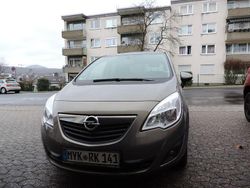 Braun Gebraucht 2012 Opel Meriva S Van / Kleinbus | 7.800 € (Fairer Preis)
