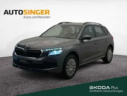 Graphitegrau metallic Gebraucht 2025 Skoda Kamiq Essence SUV | 23.690 € (Fairer Preis)