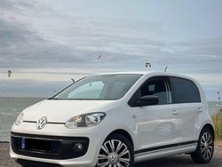 Weiß Gebraucht 2014 VW up! Cup Kleinwagen | 7.499 € (Fairer Preis)