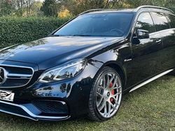 Schwarz Gebraucht 2014 Mercedes E63S AMG AMG Kombi | 31.400 € (Guter Preis)