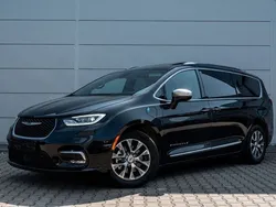 Schwarz Gebraucht 2023 Chrysler Pacifica SUV | 65.986 €