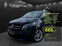 Schwarz Gebraucht 2023 Mercedes V300 Avantgarde Van / Kleinbus | 61.800 € (Fairer Preis)