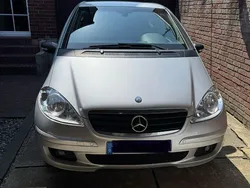 Silber Gebraucht 2007 Mercedes A150 Classic Limousine | 3.899 € (Fairer Preis)