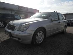 Brillantsilber metalliclack Gebraucht 2003 Mercedes C180 Kombi | 750 € (Superpreis)