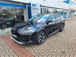 Schwarz Gebraucht 2023 Ford Focus Active X Limousine | 27.990 € (Etwas zu teuer)