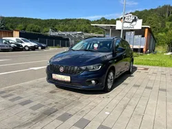 Colore esterno (new blu (vr71 Gebraucht 2017 Fiat Tipo Lounge Limousine | 9.799 € (Etwas zu teuer)