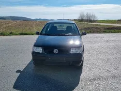 Schwarz Gebraucht 2001 VW Polo Edition Limousine | 1.190 € (Fairer Preis)