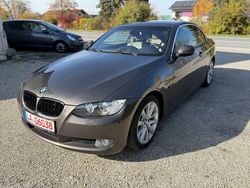 Braun Gebraucht 2009 BMW 330 Cabriolet Comfort Edition Cabrio | 9.999 €