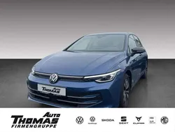 Anemonenblau metallic Gebraucht 2024 VW Golf VIII Goal Limousine | 22.980 € (Superpreis)