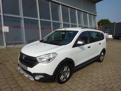 Weiß Gebraucht 2018 Dacia Lodgy Stepway Van / Kleinbus | 12.480 € (Etwas zu teuer)
