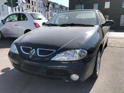 Schwarz Gebraucht 2001 Renault Mégane Cabriolet Cabrio | 700 € (Superpreis)