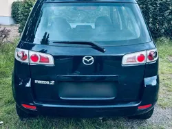 Blau Gebraucht 2006 Mazda 2 Kleinwagen | 2.100 €
