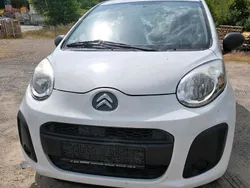 Weiß Gebraucht 2014 Citroën C1 Kleinwagen | 2.990 € (Fairer Preis)
