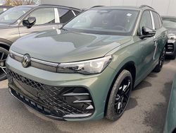 Cipressino grün metallic Neu 2025 VW Tiguan R-line SUV | 54.995 € (Fairer Preis)