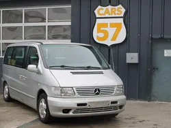 Grau Gebraucht 2001 Mercedes V220 Van / Kleinbus | 2.900 € (Guter Preis)