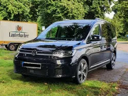 Schwarz Gebraucht 2021 VW Caddy Maxi Style Van / Kleinbus | 33.750 € (Fairer Preis)