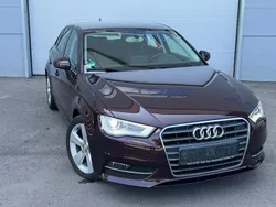 Rot Gebraucht 2014 Audi A3 Sportback Ambition Limousine | 9.290 € (Superpreis)