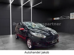 Schwarz Gebraucht 2016 Ford Fiesta Titanium Kleinwagen | 5.999 € (Guter Preis)