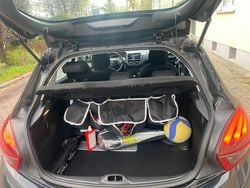 Schwarz Gebraucht 2015 Peugeot 208 Access Kleinwagen | 3.200 € (Guter Preis)