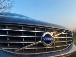 Blau Gebraucht 2014 Volvo XC60 SUV | 14.000 € (Fairer Preis)