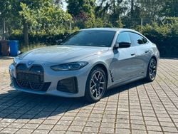 Grau Gebraucht 2023 BMW i4 M Sport Limousine | 45.799 € (Fairer Preis)