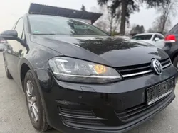 Schwarz Gebraucht 2015 VW Golf VII Trendline Kombi | 7.499 € (Guter Preis)