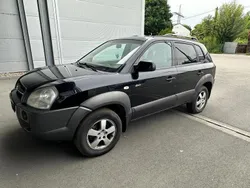 Schwarz Gebraucht 2006 Hyundai Tucson SUV | 1.750 €