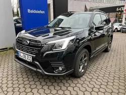 Schwarz Gebraucht 2024 Subaru Forester Platinum SUV | 36.840 € (Fairer Preis)