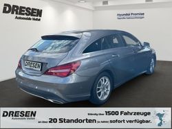 Grau Gebraucht 2018 Mercedes CLA180 Shooting Brake Kombi | 21.590 € (Fairer Preis)