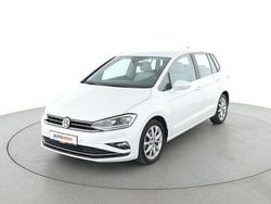 Weiß Gebraucht 2018 VW Golf Sportsvan Highline Van / Kleinbus | 16.570 € (Guter Preis)