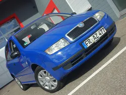 Blau Gebraucht 2003 Skoda Fabia Exact Kleinwagen | 2.000 € (Fairer Preis)