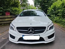 Weiß Gebraucht 2015 Mercedes CLA200 AMG line Limousine | 15.900 € (Guter Preis)